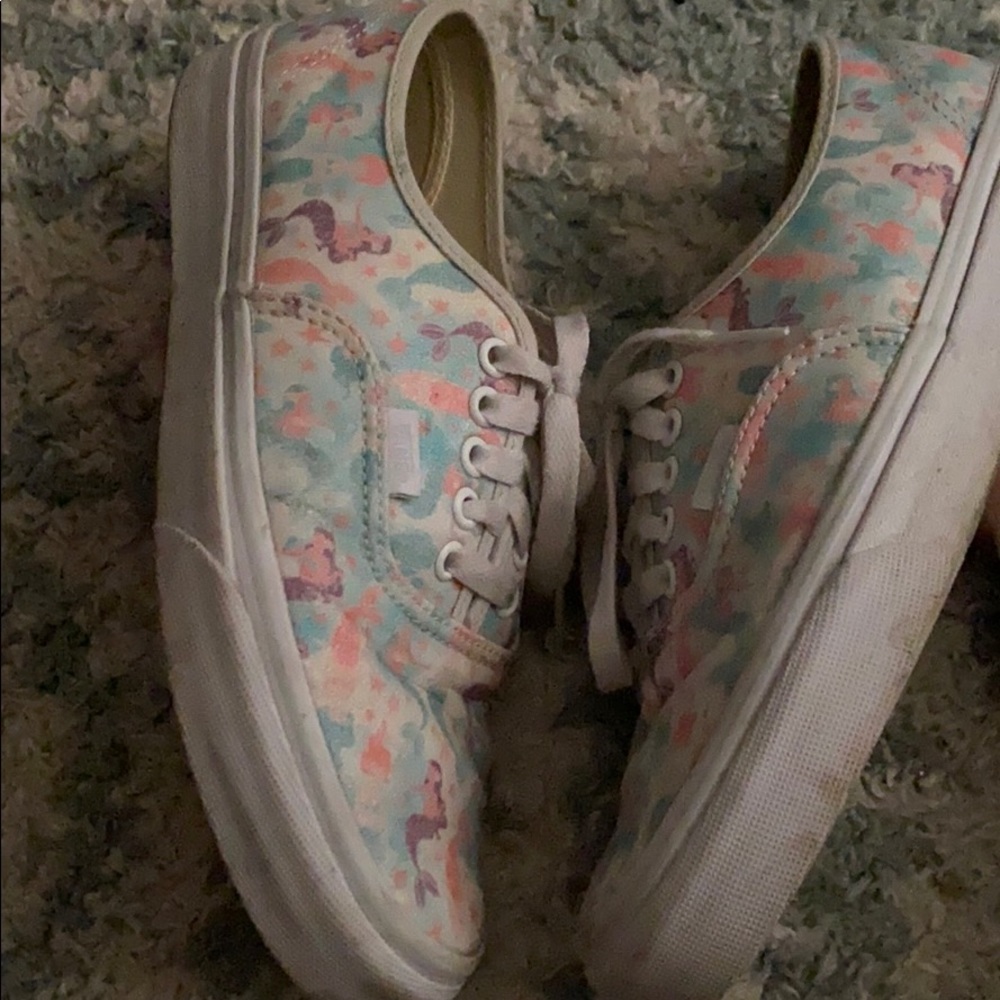 🧜🏽♀️🧜🏽♀️MERMAID VANS🧜🏽♀️🧜🏽♀️ - Picture 4 of 5